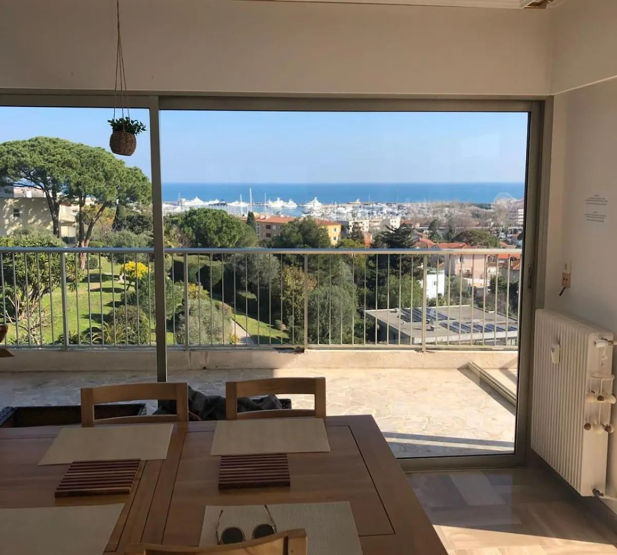 Holiday home Le Valencay 2 Bedroom Apartment With A Breathtaking View Pool Parking Antibes