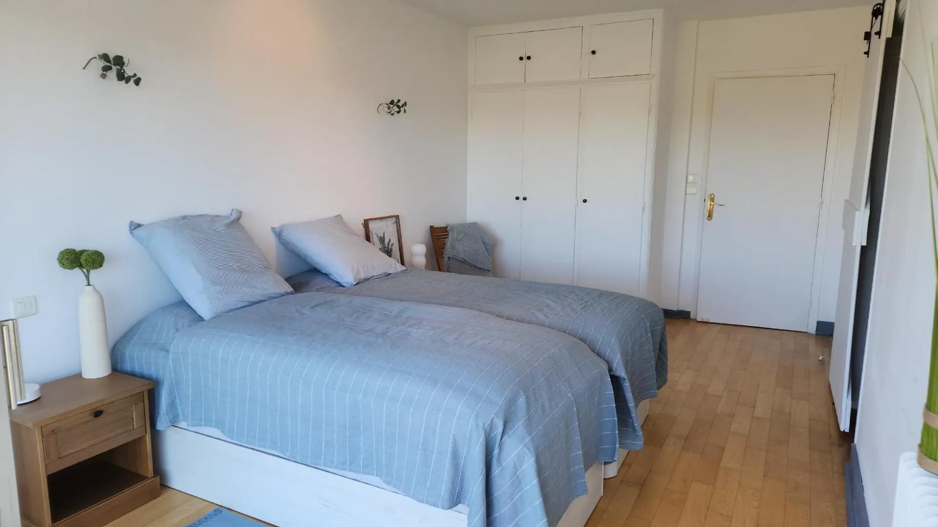 Le Valencay 2 Bedroom Apartment With A Breathtaking View Pool Parking Antibes 0*,