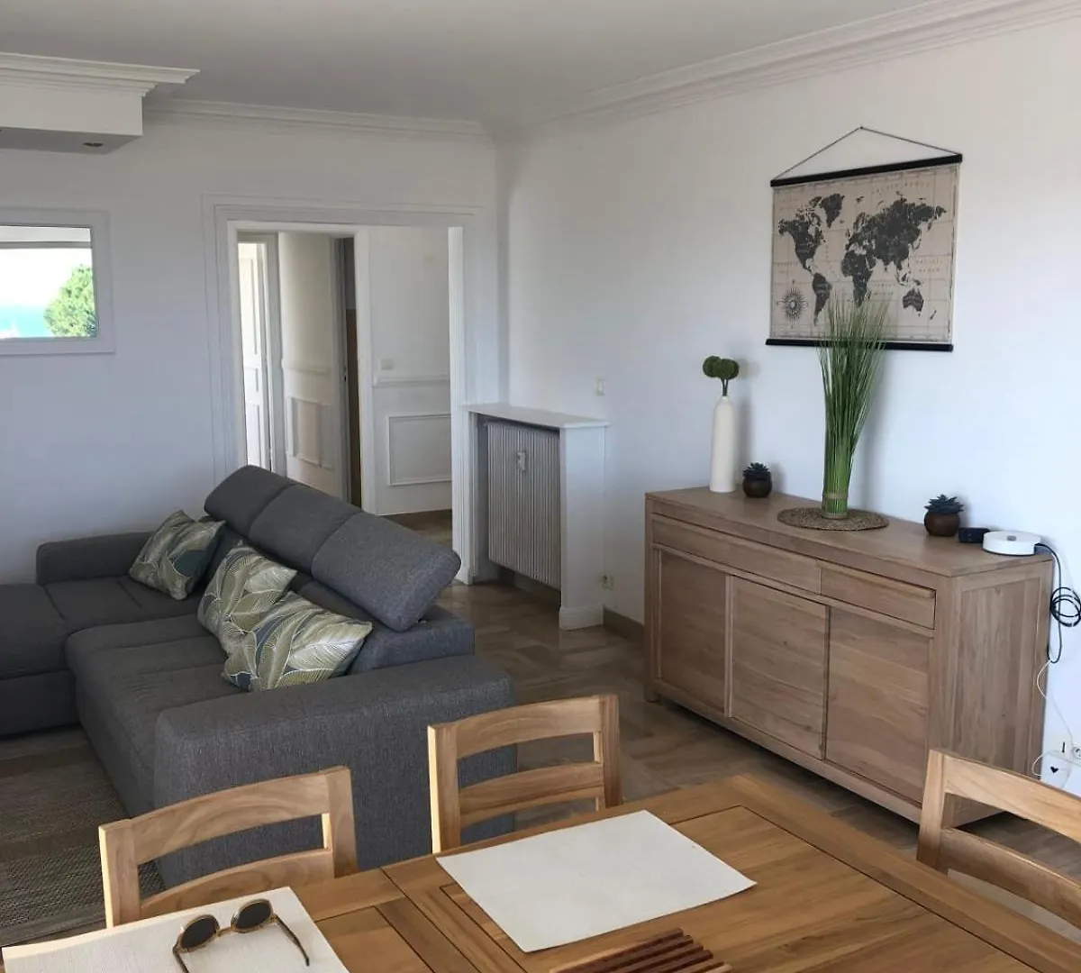 Le Valencay 2 Bedroom Apartment With A Breathtaking View Pool Parking Antibes